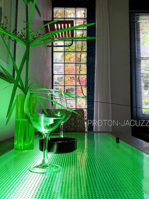 Zentral Club Apartamento Proton-Jacuzzi Belmonte De Miranda Eksteriør bilde