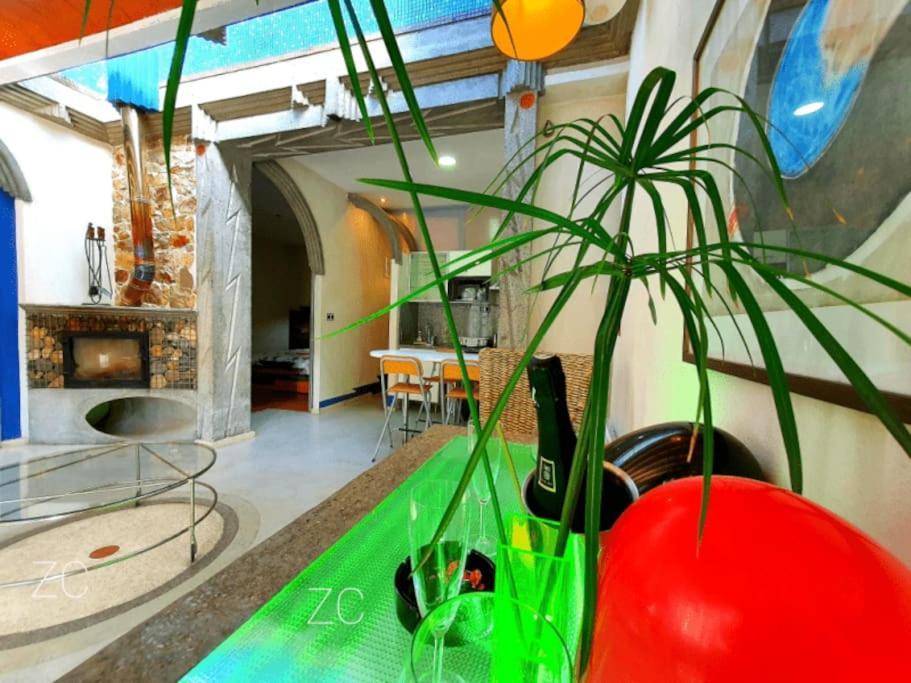 Zentral Club Apartamento Proton-Jacuzzi Belmonte De Miranda Eksteriør bilde